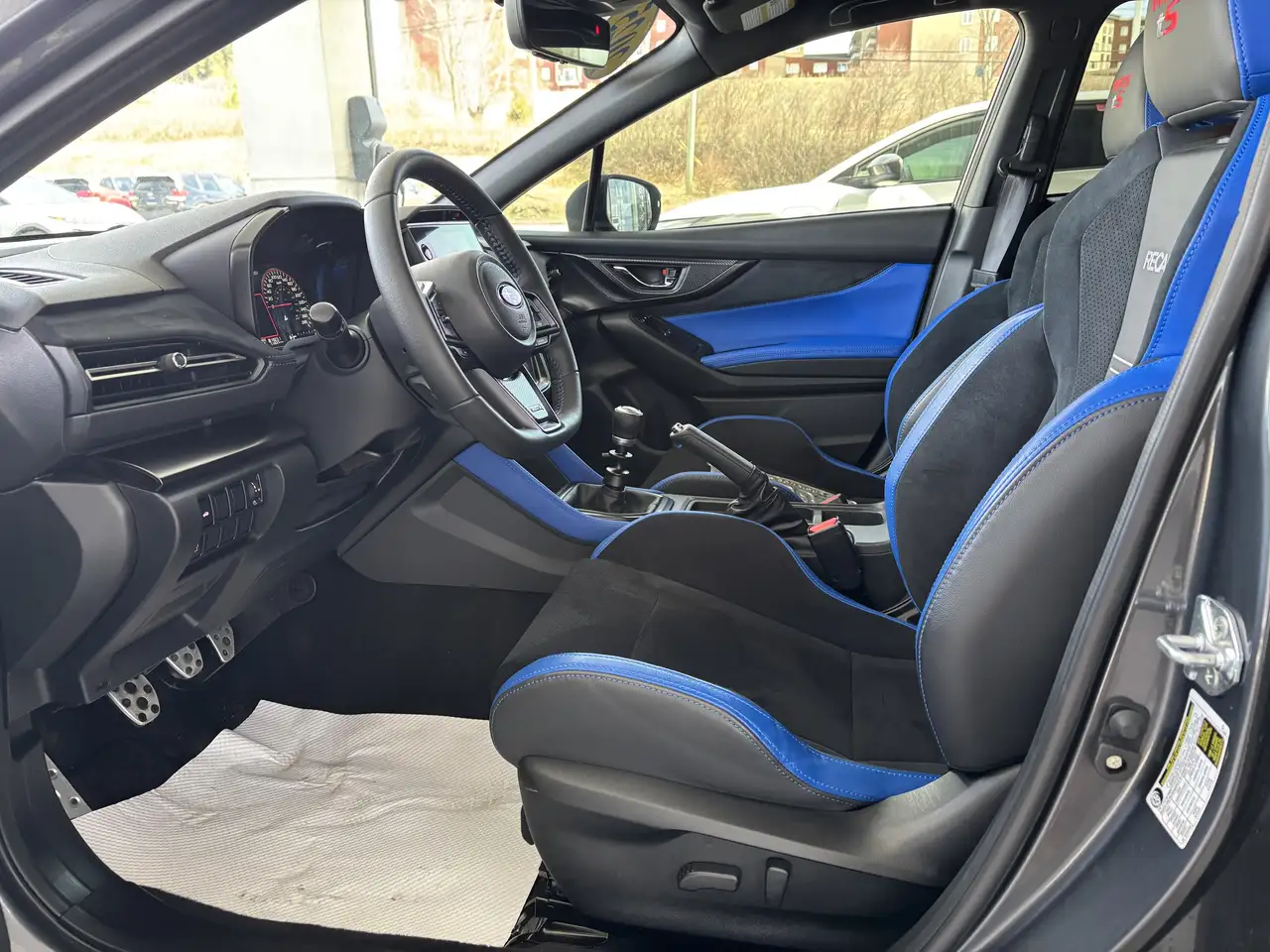 Subaru WRX снимка Subaru WRX