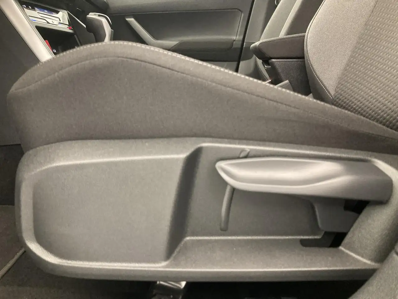 Volkswagen Taigo 1.0 TSI United OPF DSG, миниатюра 8