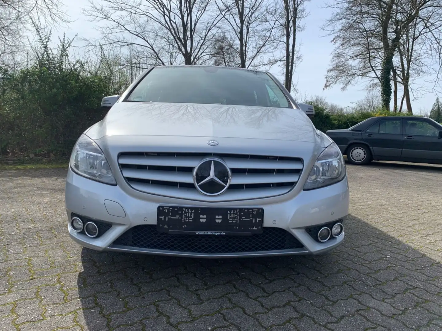 Mercedes-Benz B 200 CDI **BlueEfficiency**AUTOMATIK**AHK**LM** Gümüş rengi - 2
