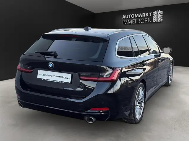 BMW 3 Series view 7