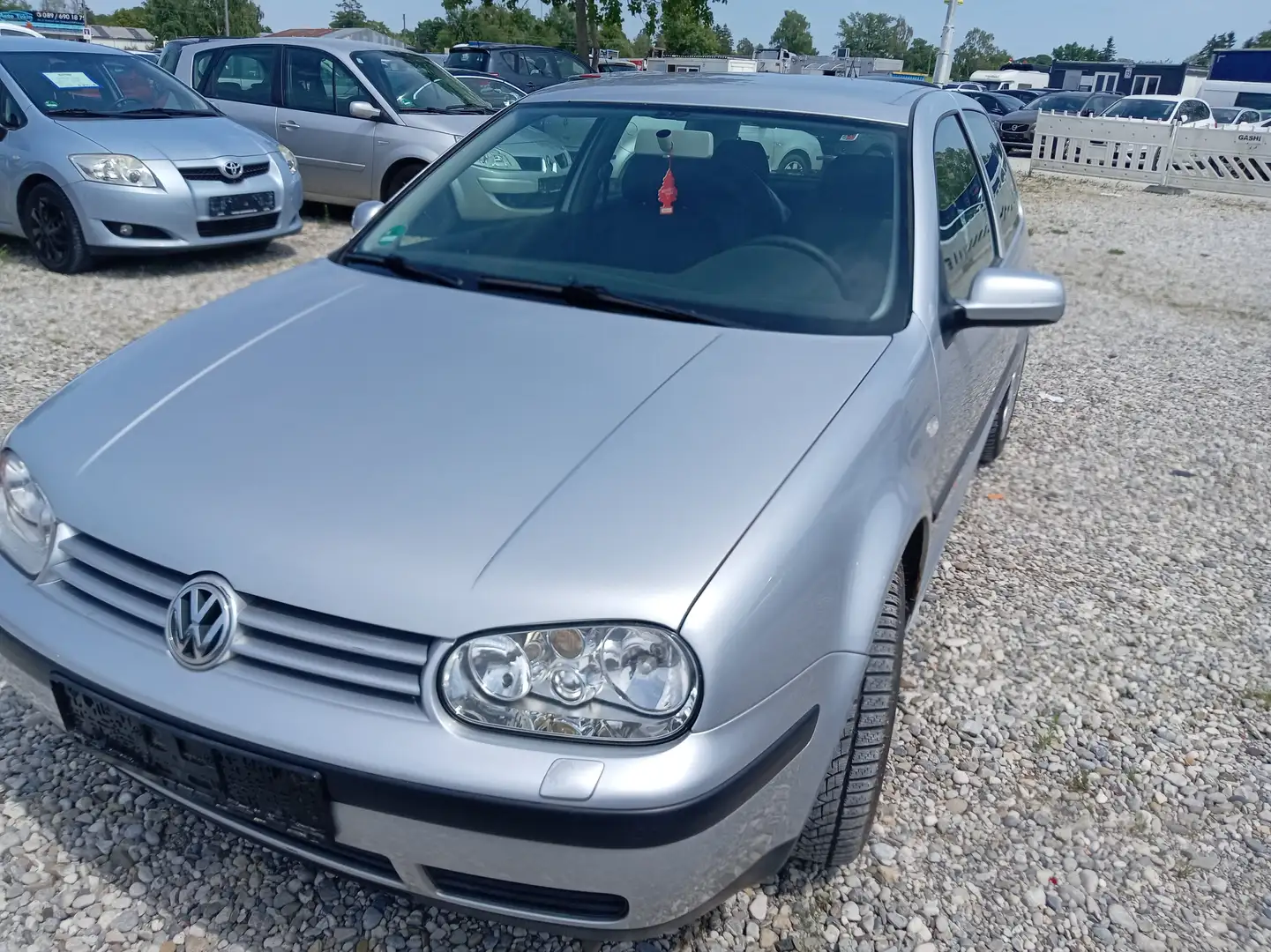 Volkswagen Golf 1.4 Edition, Klimaautom, Serviceheft, Tüv. Neu Plateado - 2