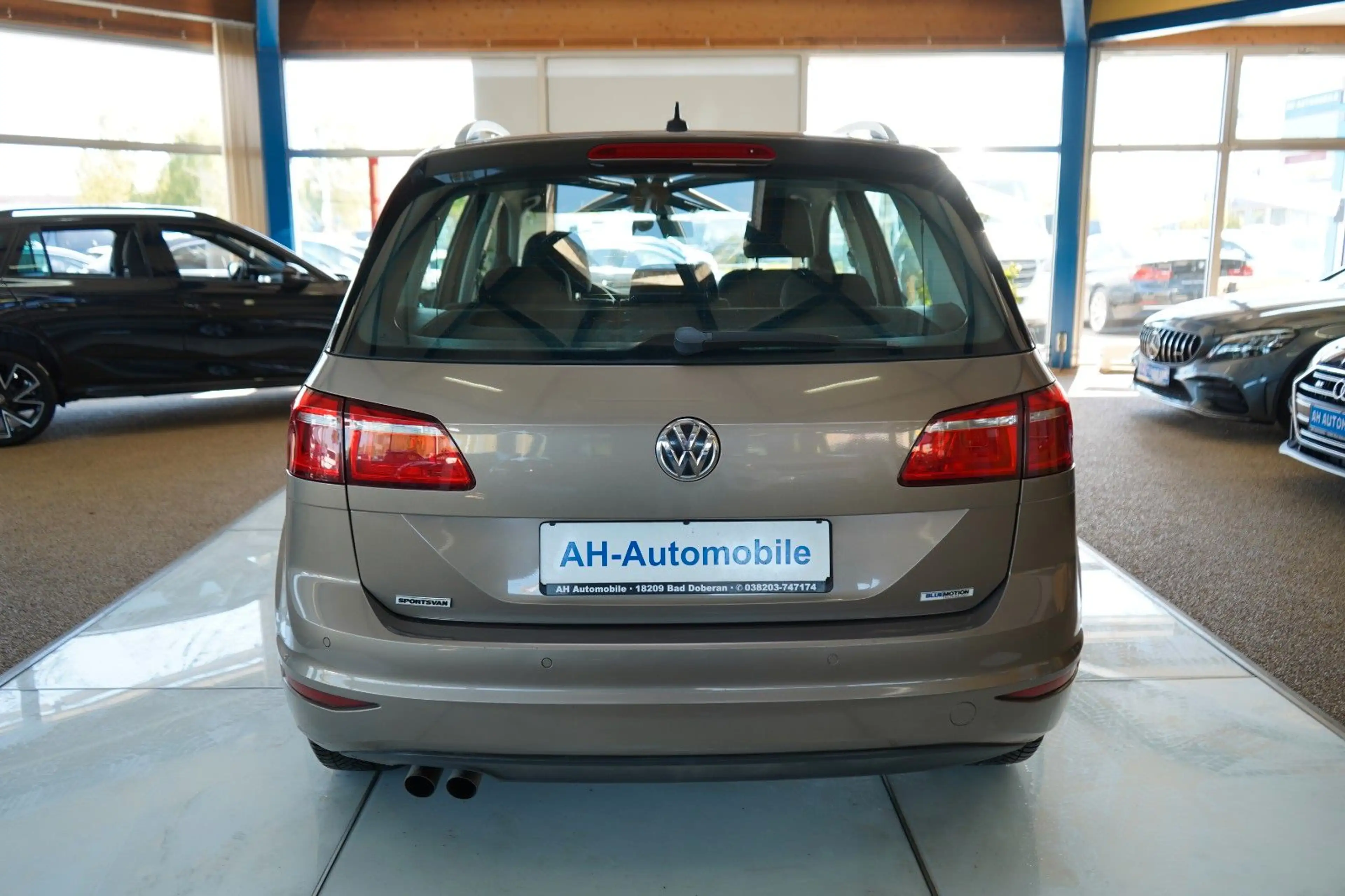 Volkswagen Golf Sportsvan VII BMT AUTOMATIK / NAVI — photo 6