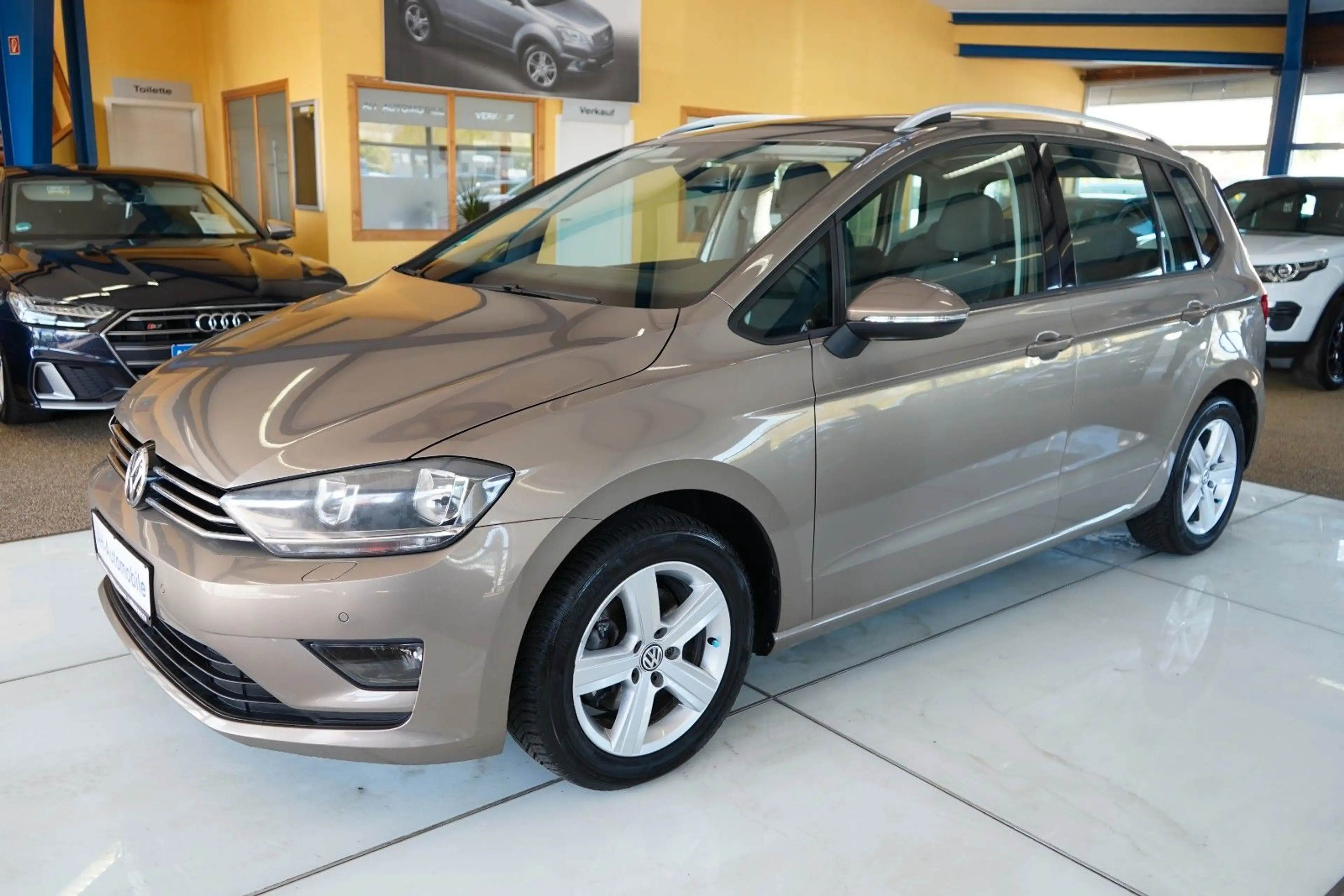 Volkswagen Golf Sportsvan VII BMT AUTOMATIK / NAVI