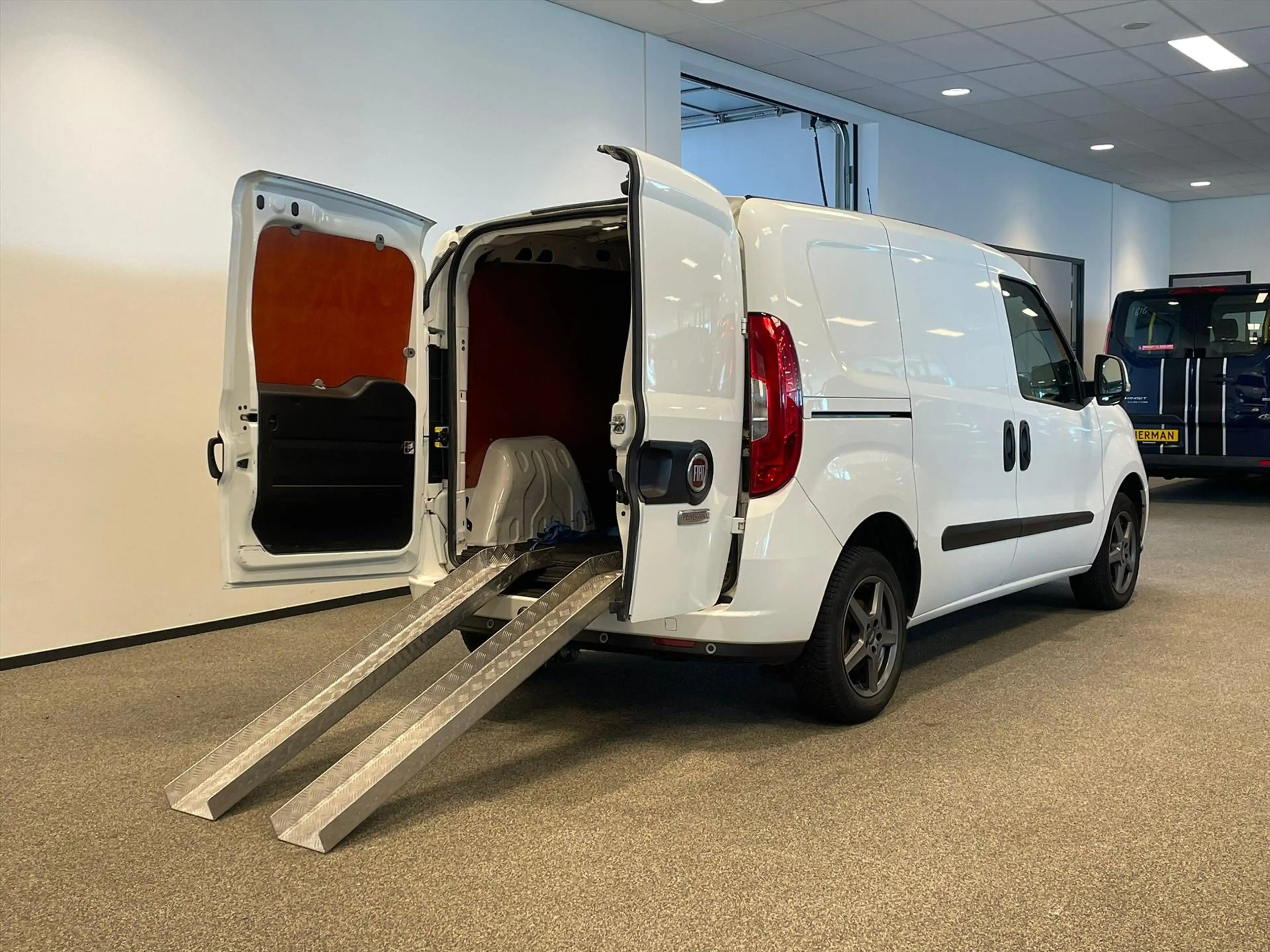 Fiat Doblo 1.2D 70KW — photo 3