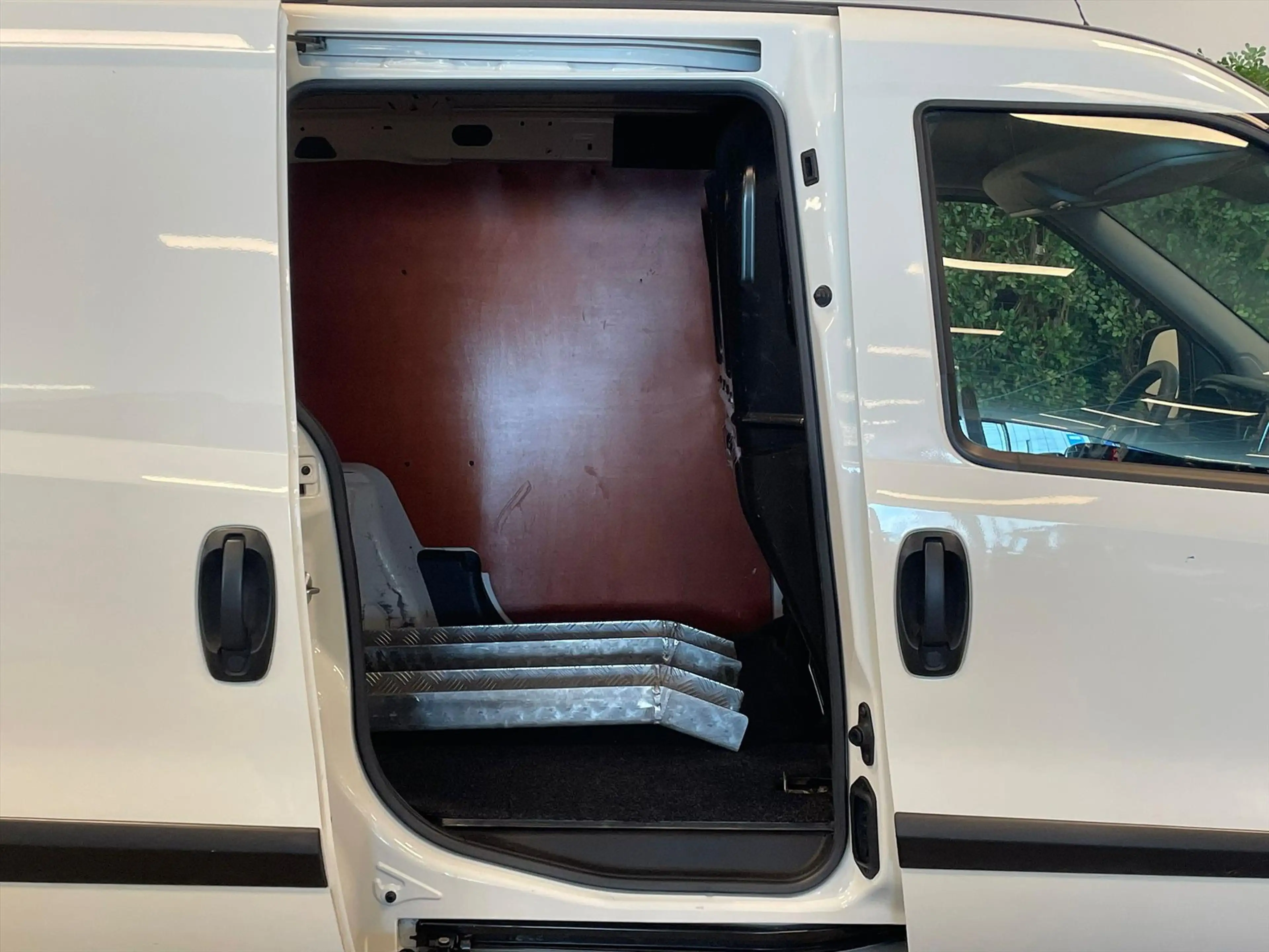 Fiat Doblo 1.2D 70KW — photo 4