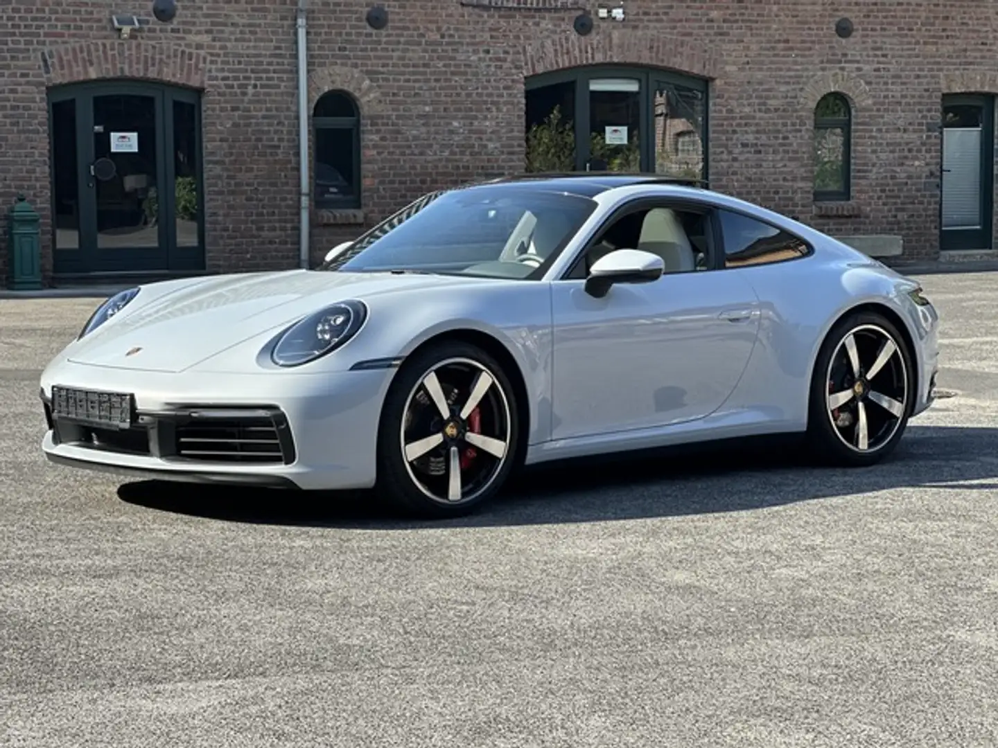 Porsche 992 911 Carrera 4S SPORTABGAS*21 EXCLUSIV*LED*SSD*KAME Grijs - 1