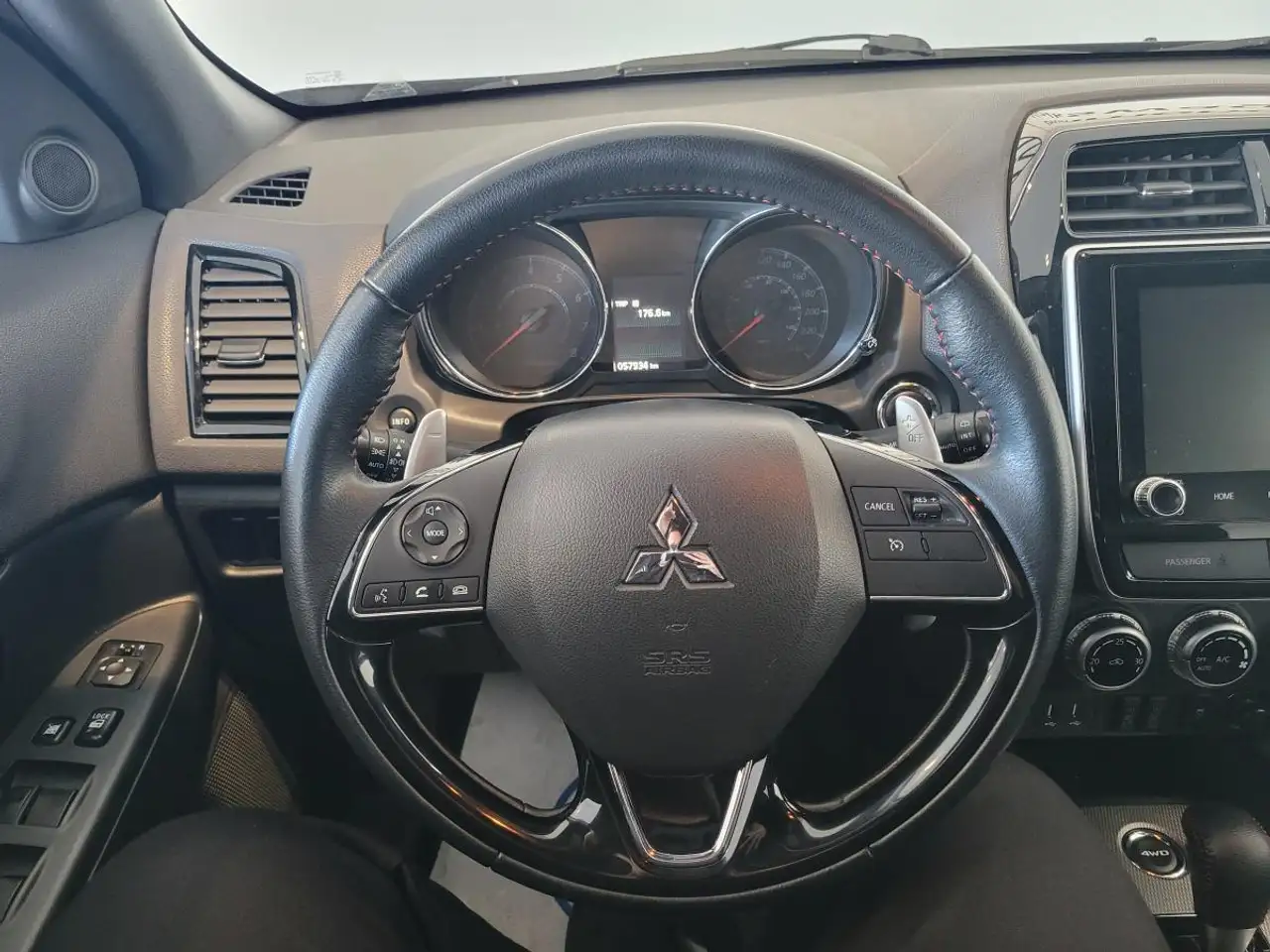 Mitsubishi RVR снимка Mitsubishi RVR