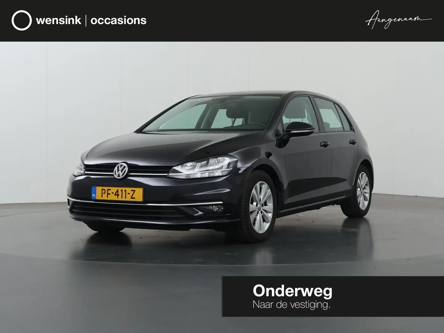 Volkswagen Golf 1.0 TSI Comfortline | Navigatie | Cruise Control A Noir - 1