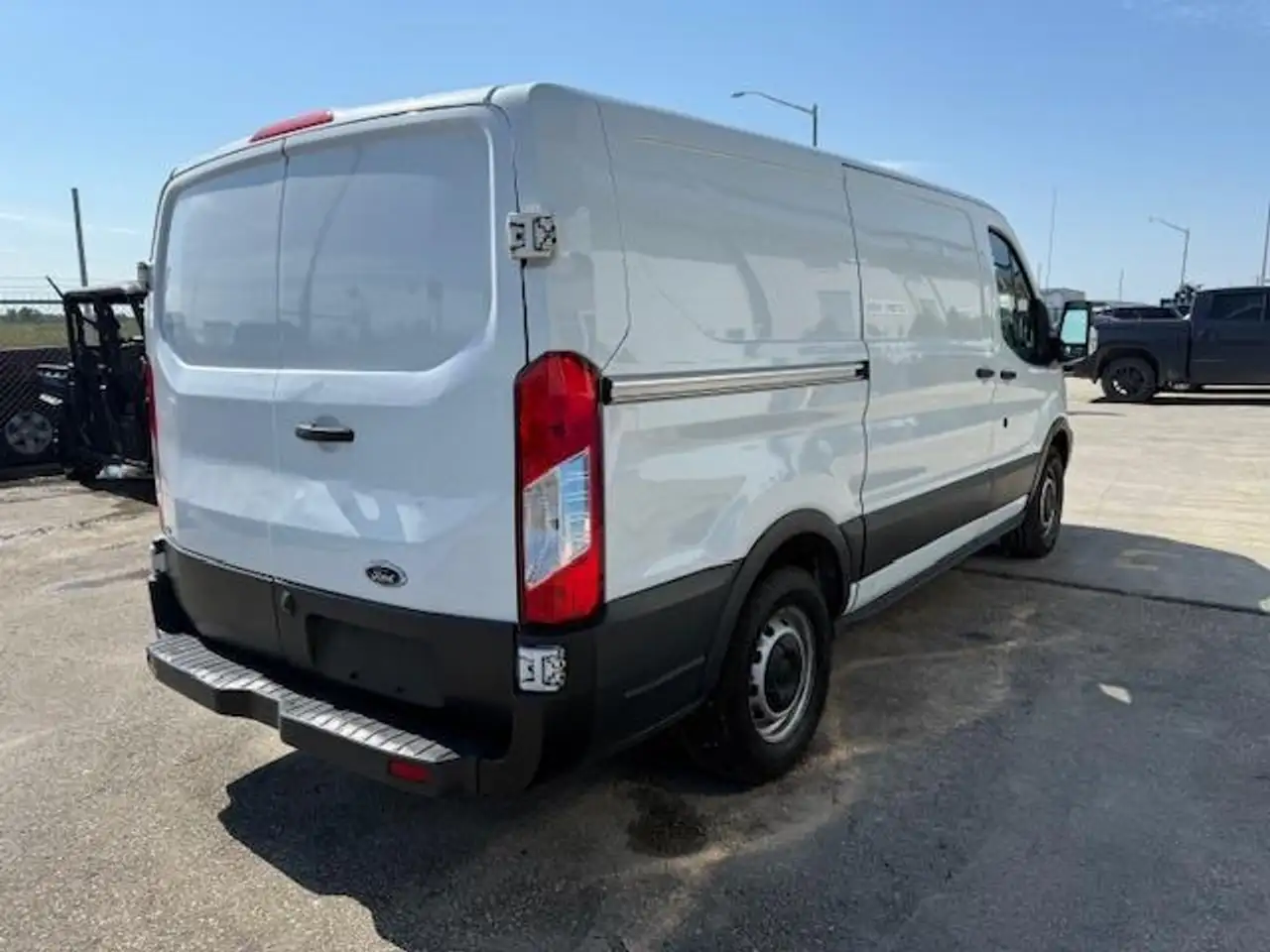 Ford Transit снимка Ford Transit