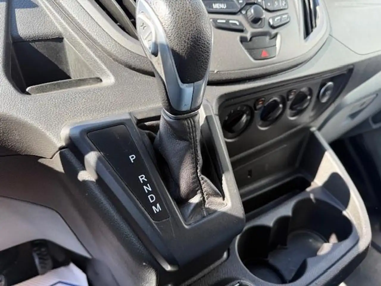 Ford Transit снимка Ford Transit