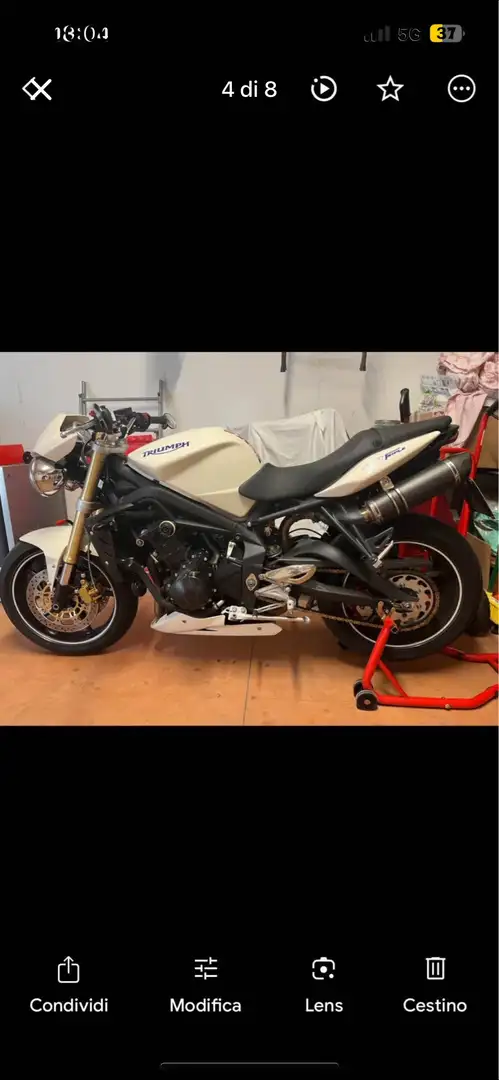 Triumph Street Triple 675 sportiva - 2