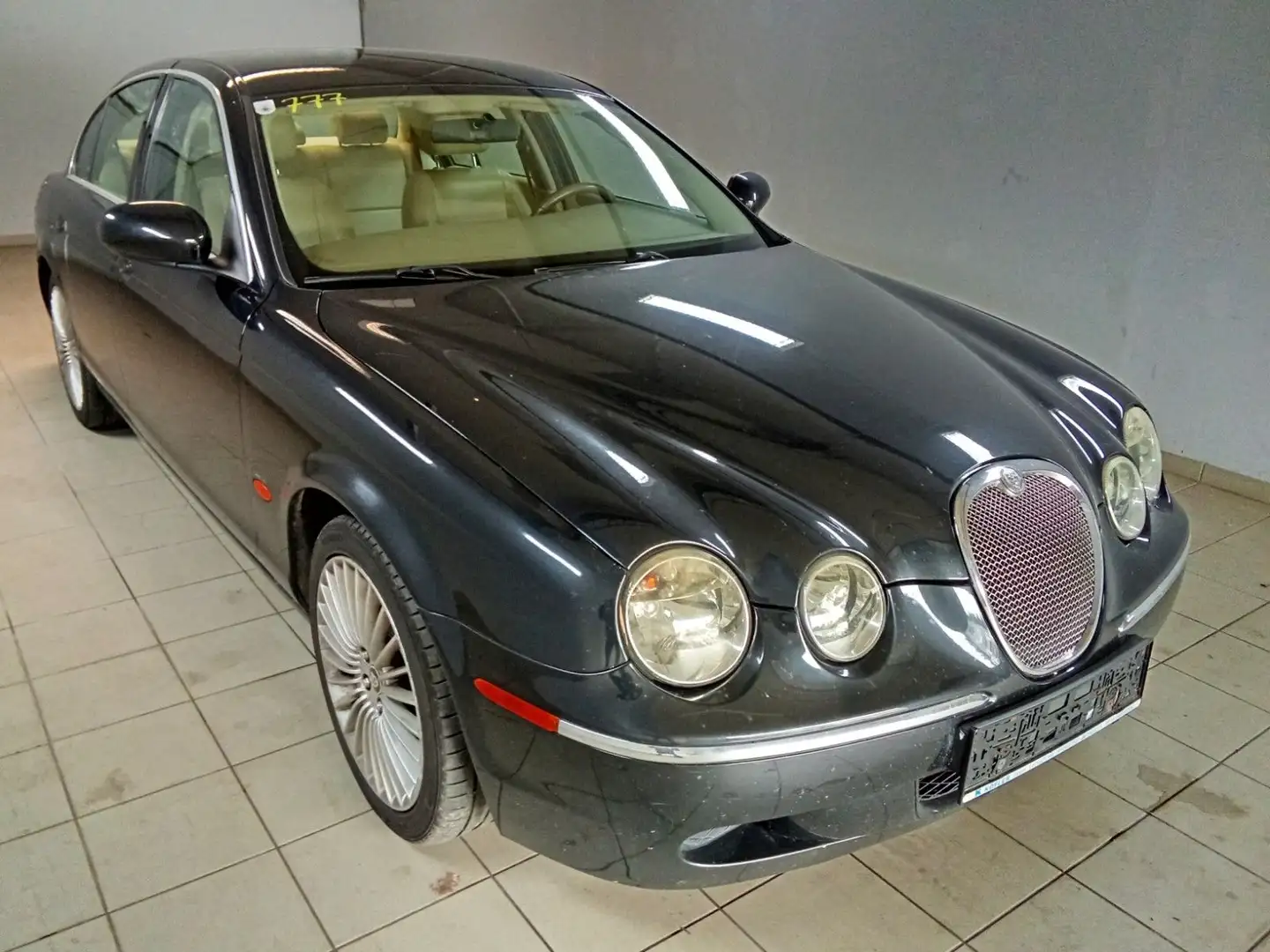 Jaguar S-Type 2.7 Liter V6 Diesel Classic Nero - 2