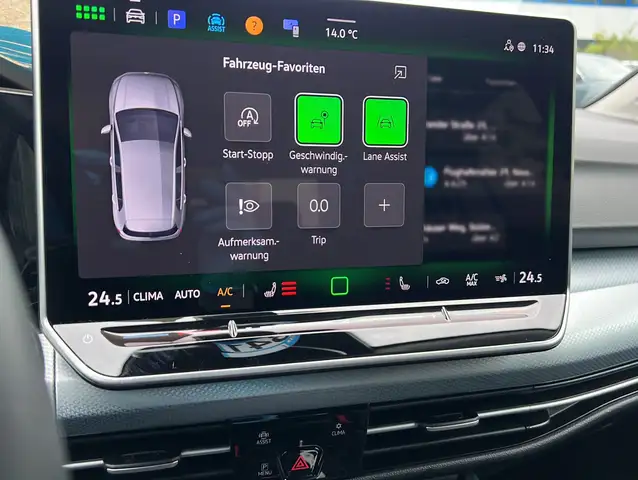 Volkswagen Golf view 7