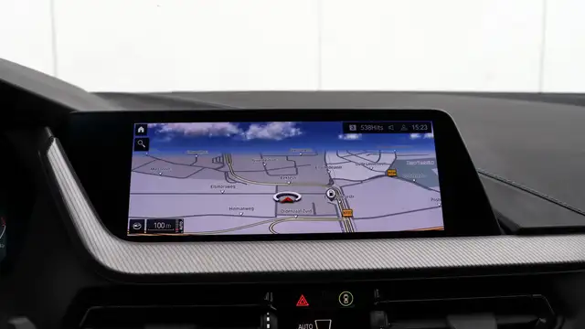 BMW 1 Series view 10