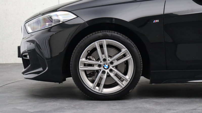 BMW 120 1-serie 120i Executive M-Sport | Live Cockpit Prof — photo 6