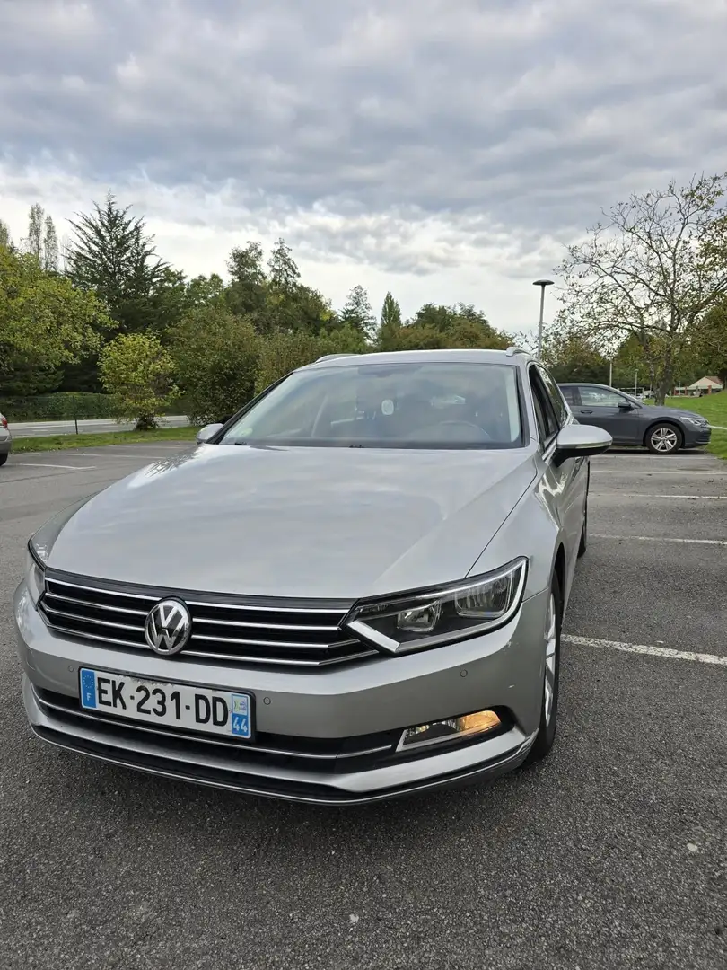 Volkswagen Passat Variant SW 1.6 TDI 120 BMT DSG7 Confortline - 1