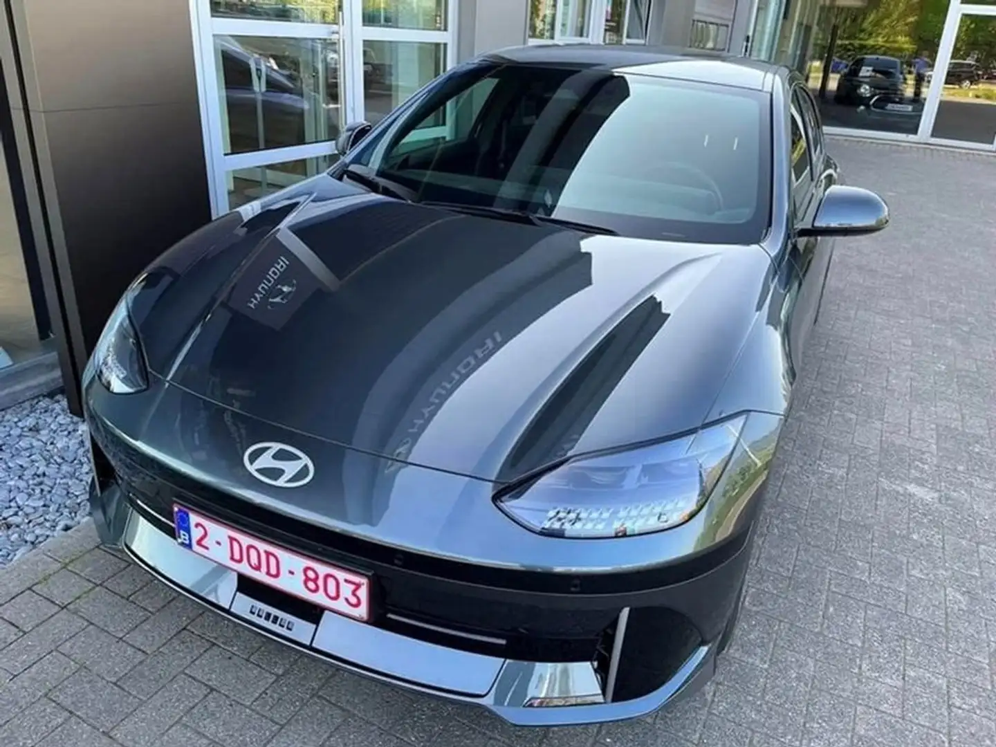 Hyundai IONIQ 6 EV 77kw Core Plus Gris - 2
