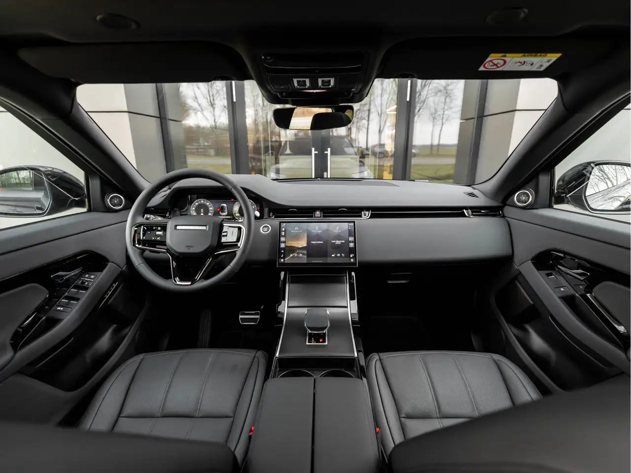 Land Rover Range Rover Evoque 2026 — фото 18