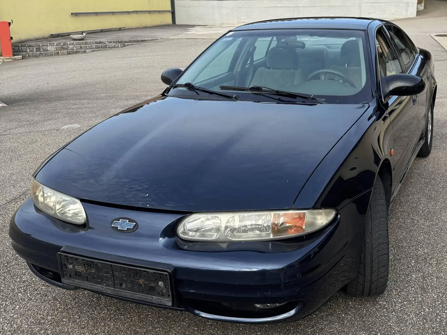Chevrolet Alero Alero 2,4 SA-Paket Aut. Blau - 1