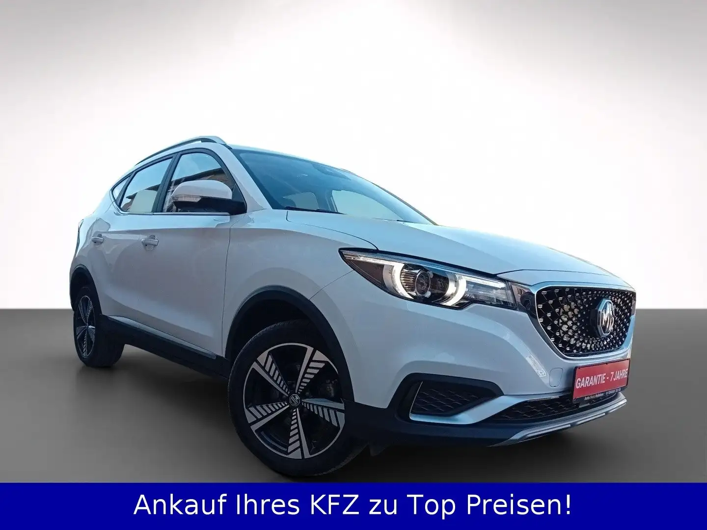 MG ZS EV CCS Luxury Kamera+LED+Panorama+Leder Weiß - 2