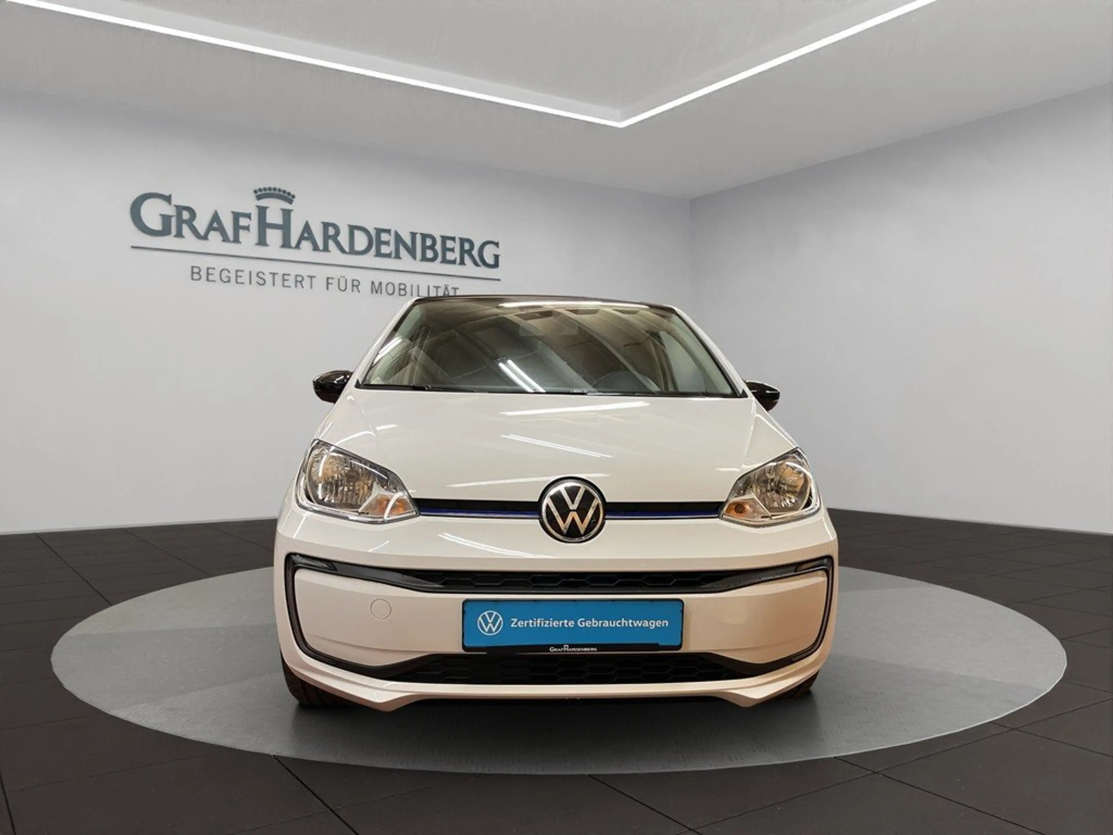 Volkswagen e-up! move up! 61 kW Klima — photo 3