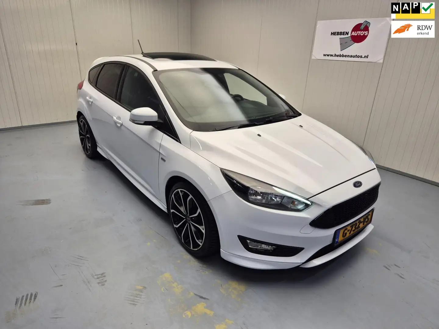 Ford Focus 1.0 ST-Line Navi Schuidak Airco Cruise Control Alu Weiß - 1