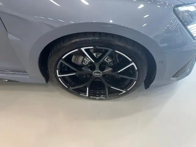 Audi RS 3 view 12