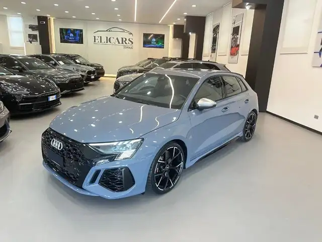 Audi RS 3 view 2