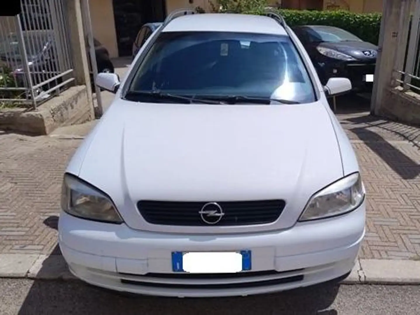 Opel Astra Astra SW 1.7 td Club Weiß - 2