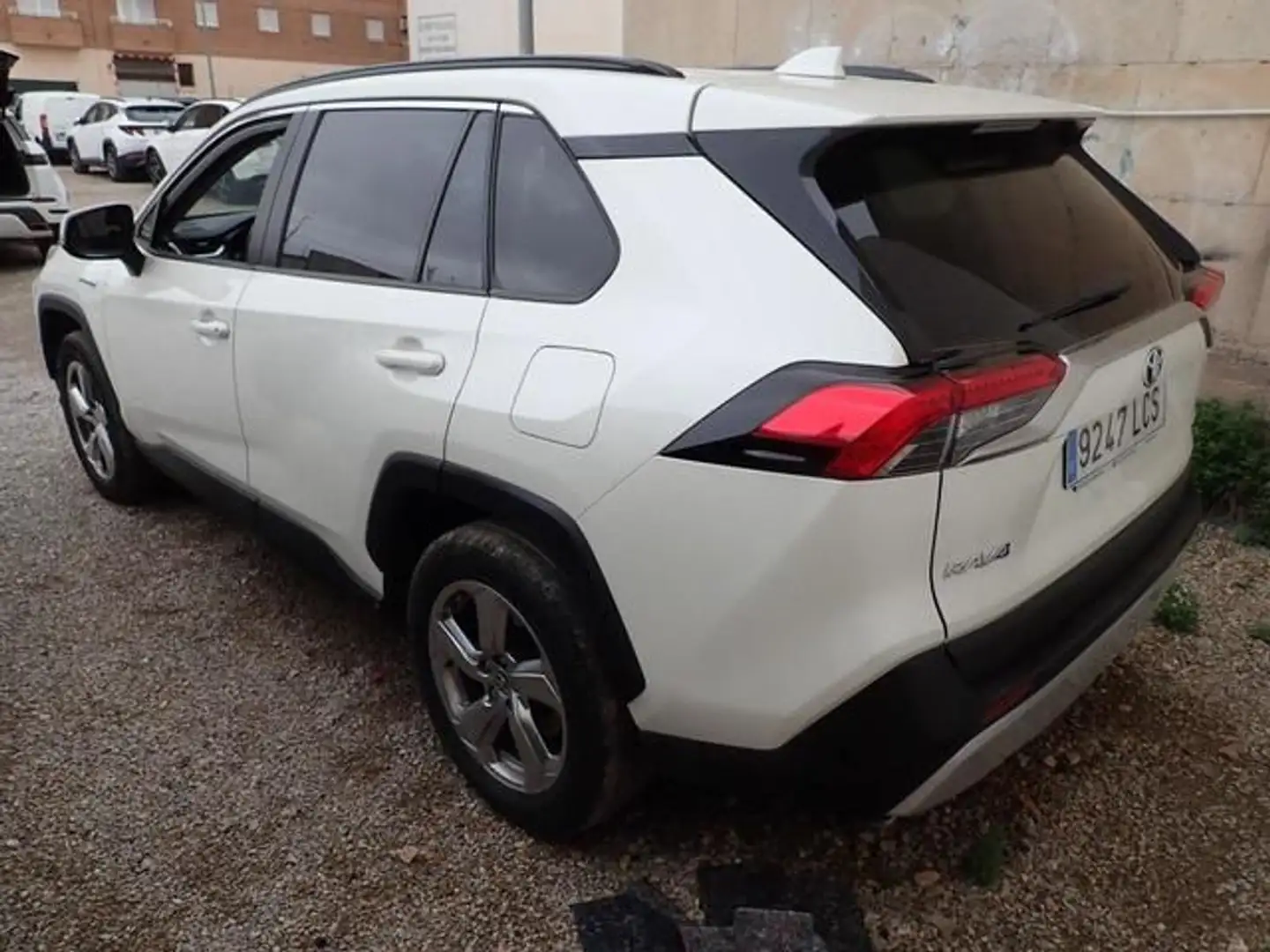 Toyota RAV 4 2.5 hybrid 2WD Advance Blanc - 2