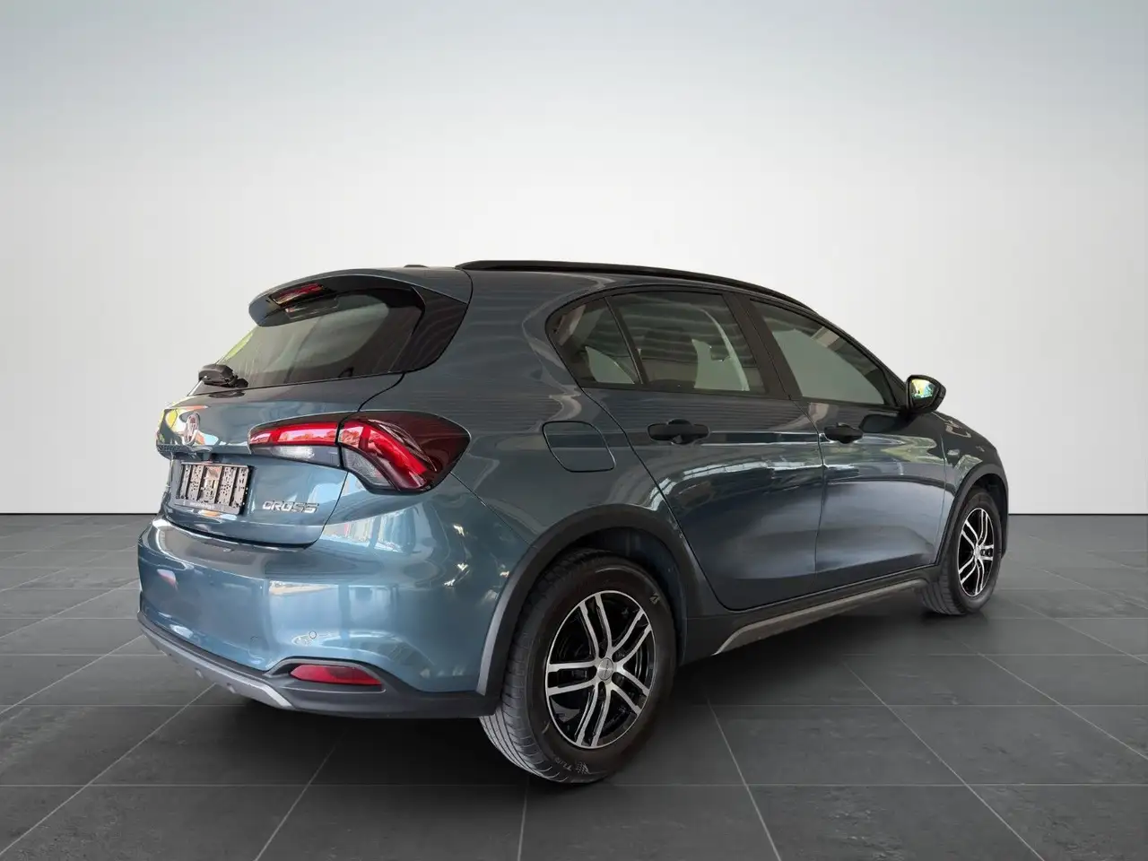 Fiat Tipo CROSS 1.0 /LED/NAV/17Z/ACC/RFK/MY21, миниатюра 3