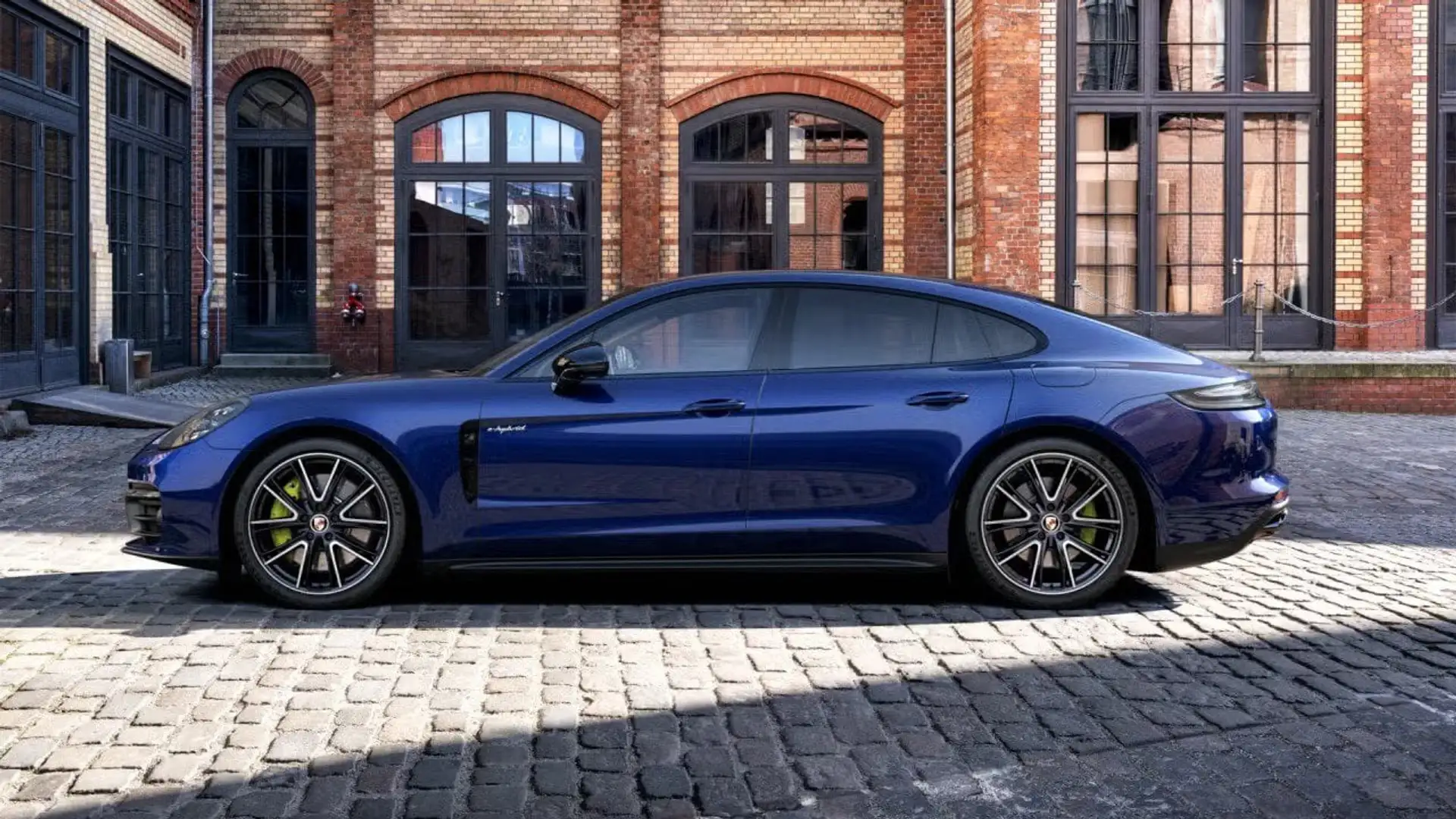 Porsche Panamera 2.9 4 E-Hybrid Bleu - 2