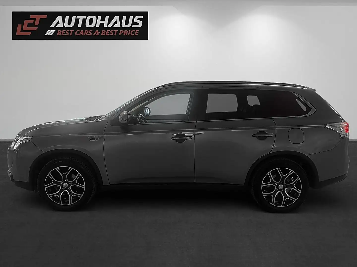 Mitsubishi Outlander 2,0 PHEV Instyle | SCHIEBEDACH | PICKERL BIS 03... Grau - 2