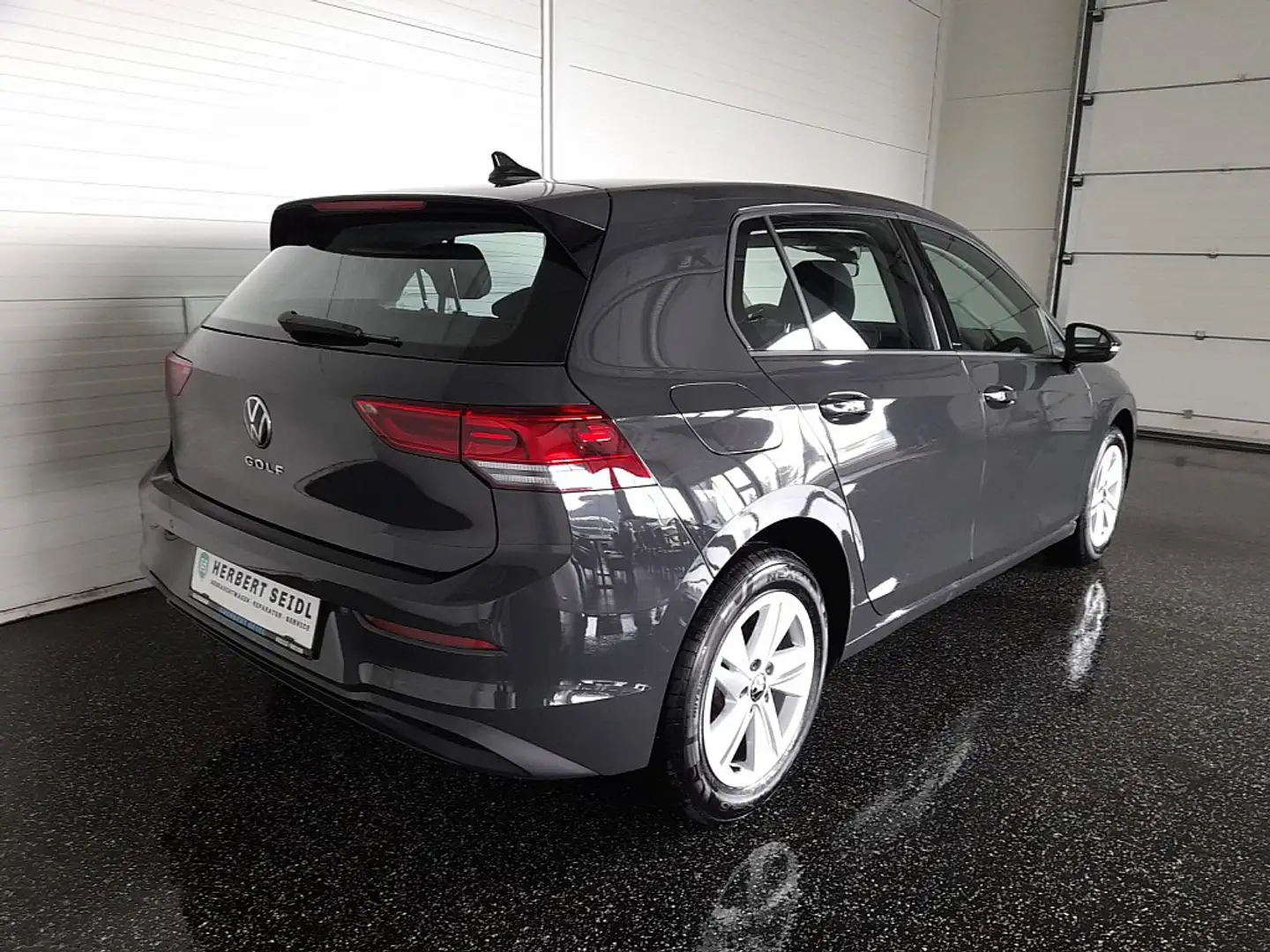 Volkswagen Golf VIII LIFE 2,0 TDI *VIRTUELL PRO / LED / NAVI / ... Grau - 2