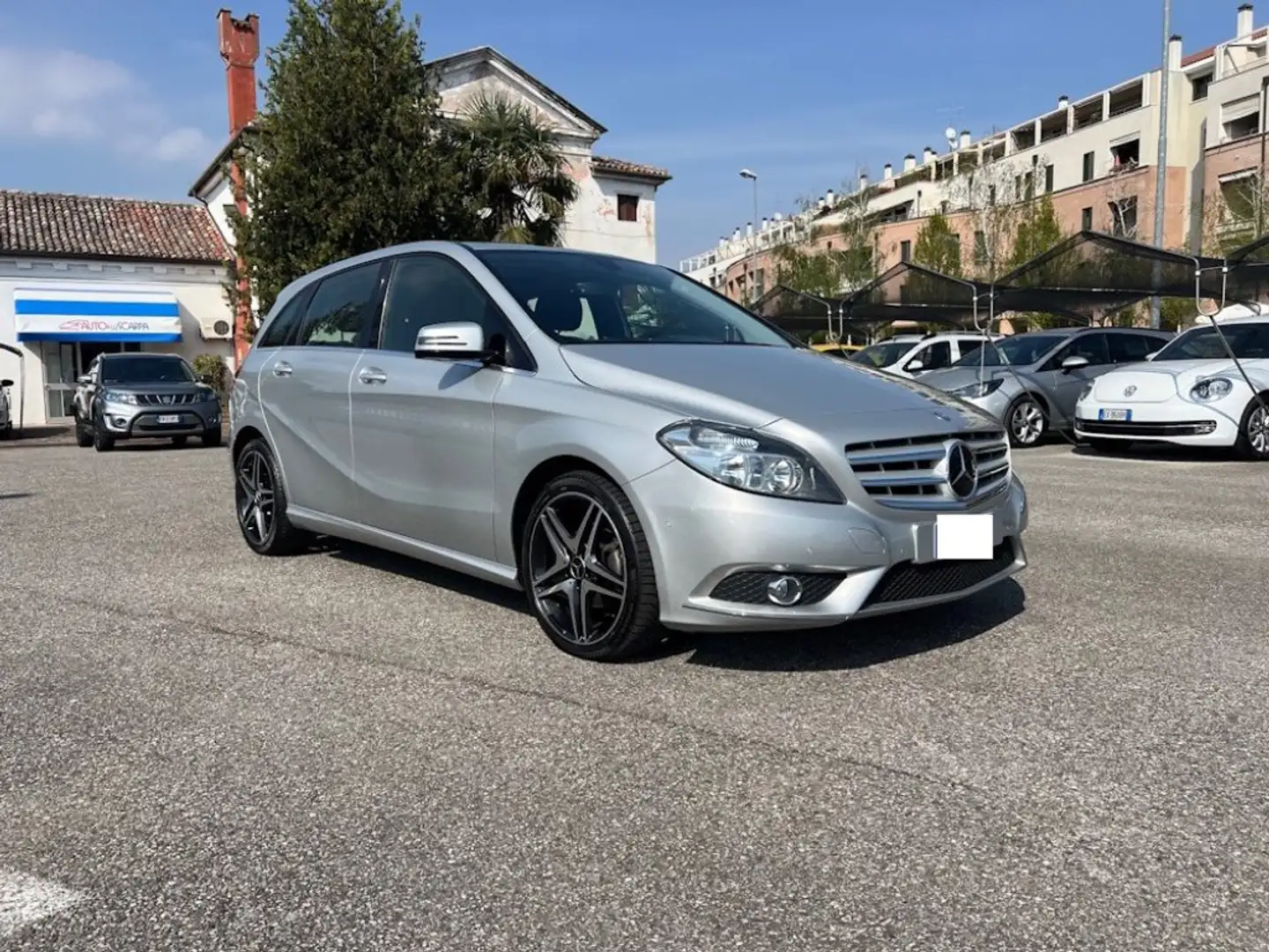 Mercedes-Benz B 180 CDI BlueEFFICIENCY Premium AUTOMATICA Gri - 1