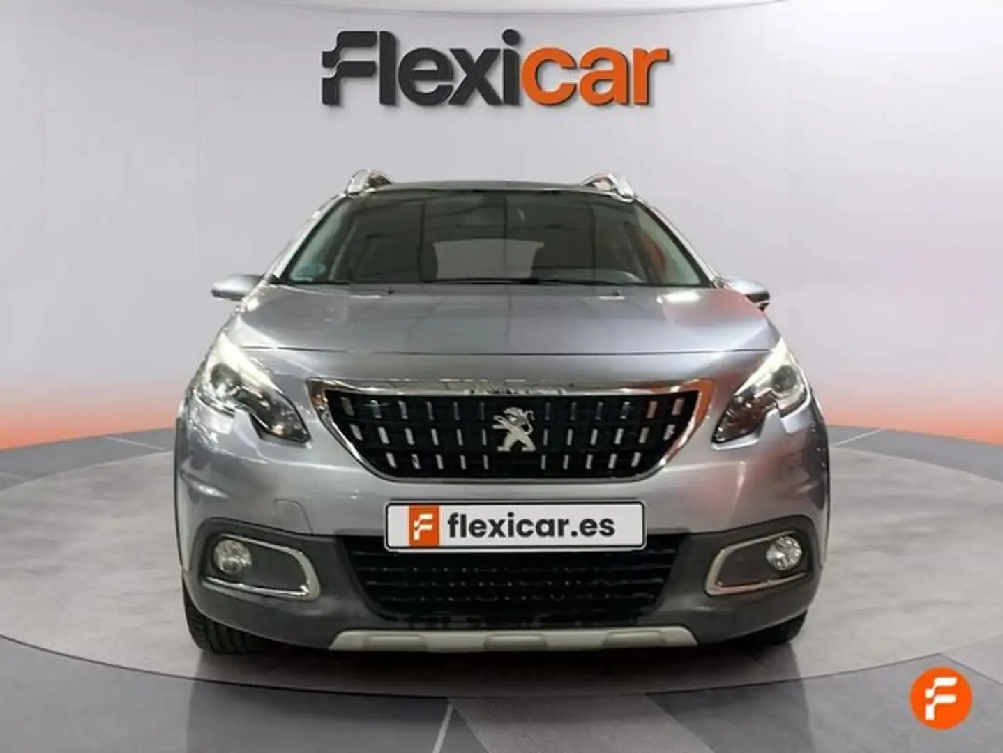 Peugeot 2008 1.2 PureTech S&S Allure 110 Grau - 2