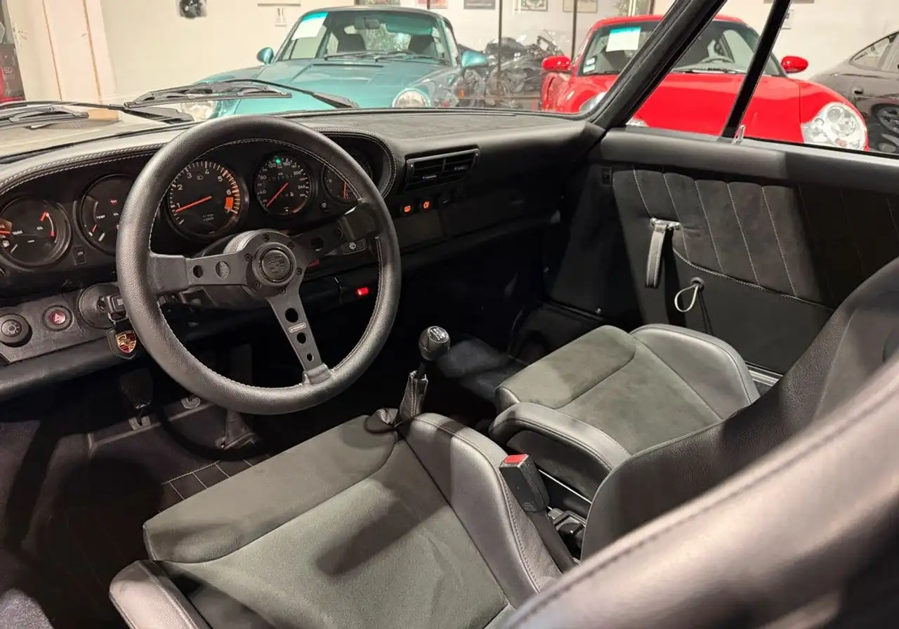 Porsche 911 Carrera 3.2 L FULL MATCHING BACKDATE, foto 2