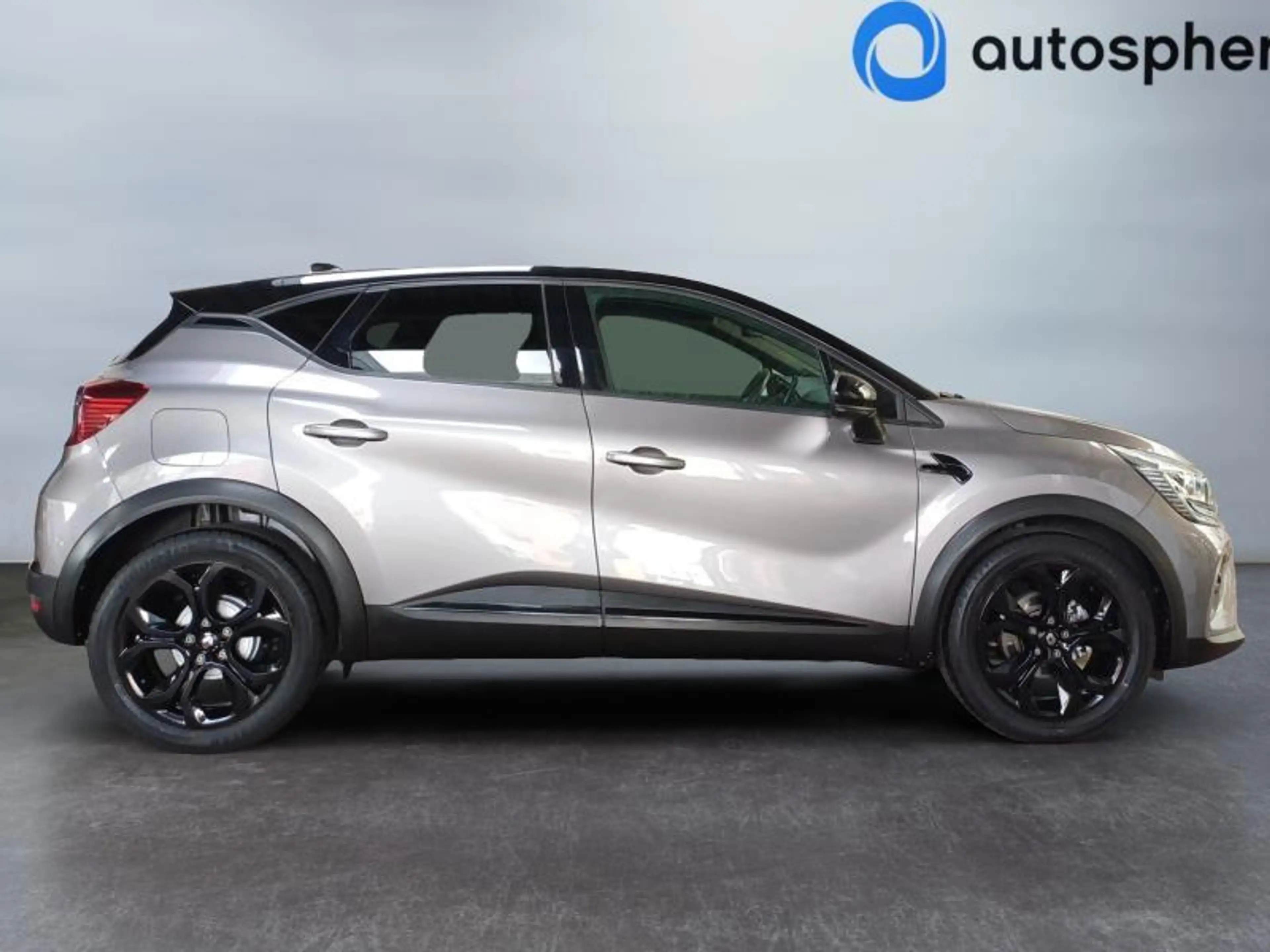 Renault Captur 1.33 TCe MHEV Rive Gauche EDC 140 Hp — photo 10