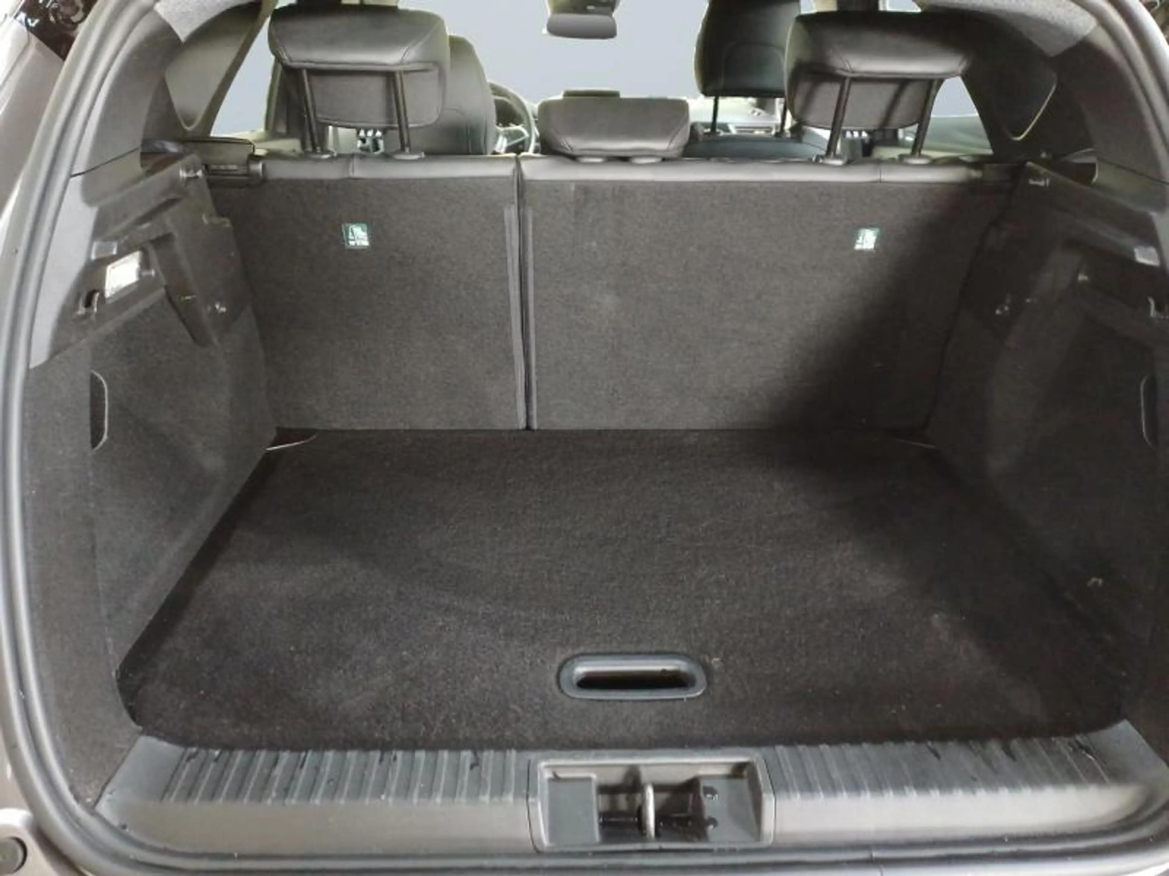 Renault Captur 1.33 TCe MHEV Rive Gauche EDC 140 Hp — photo 8
