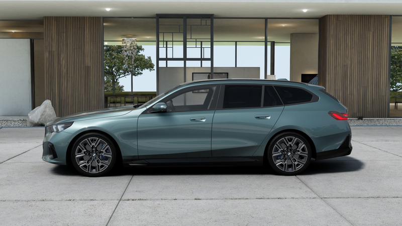 BMW i5 Touring eDrive40 M Sport / Panoramadak / Comfortst — photo 5