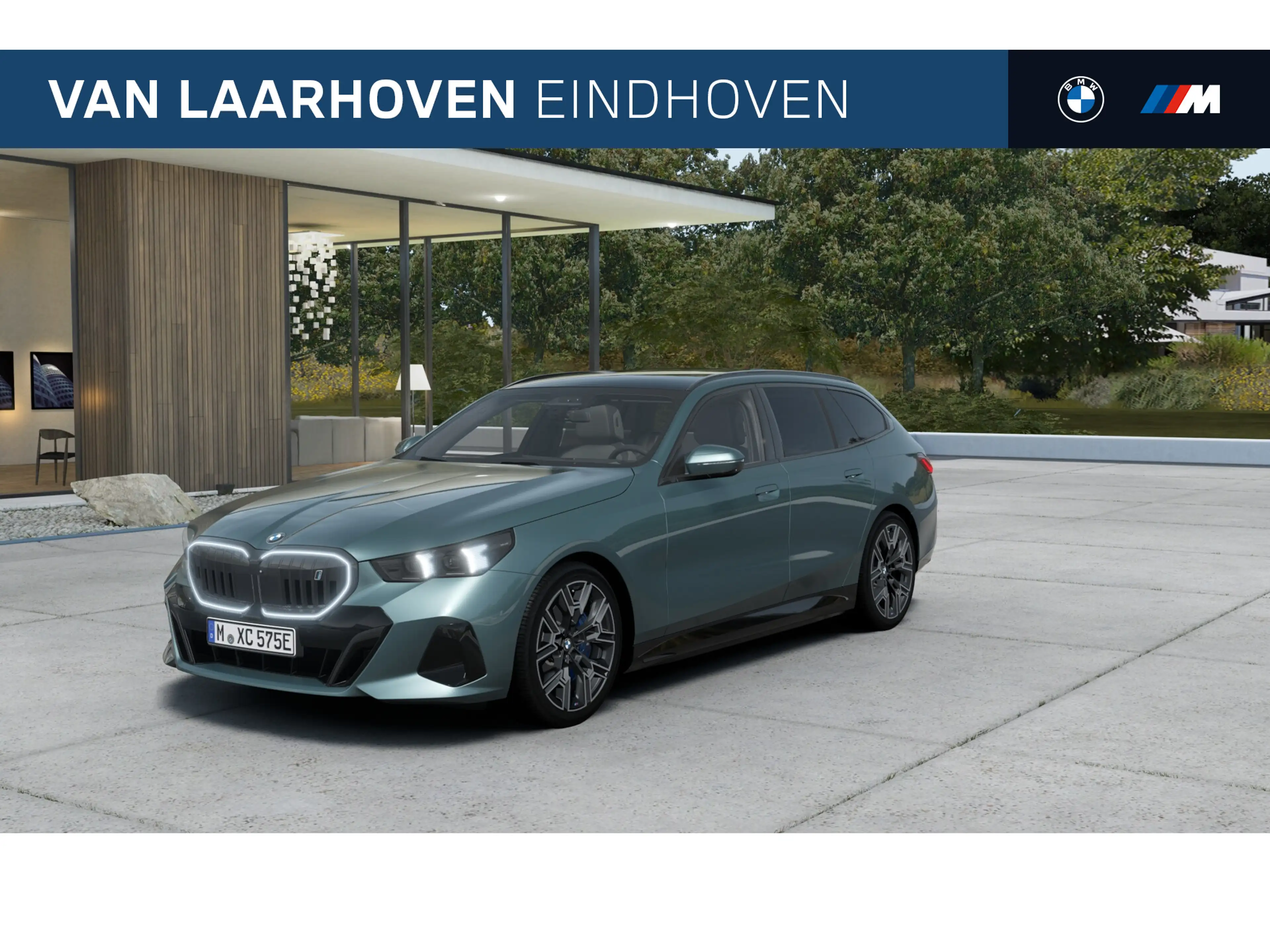 BMW i5 Touring eDrive40 M Sport / Panoramadak / Comfortst
