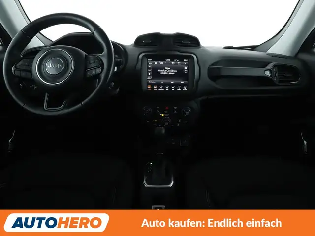 Jeep Renegade view 12