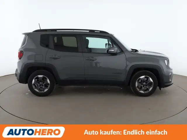 Jeep Renegade view 7