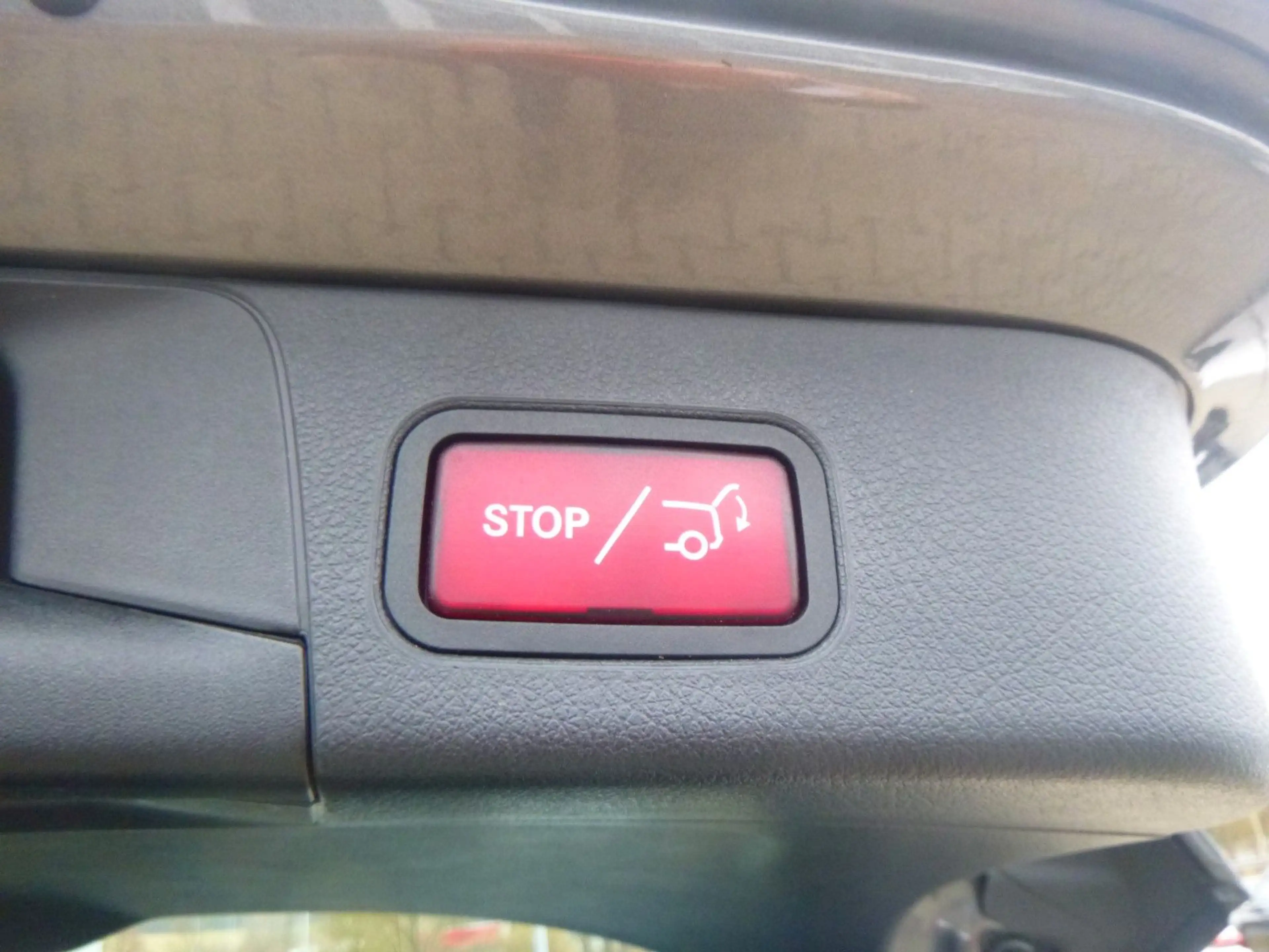 Mercedes-Benz B 180 AUT/AHK/NAV/KAM/PDC/LED — photo 10