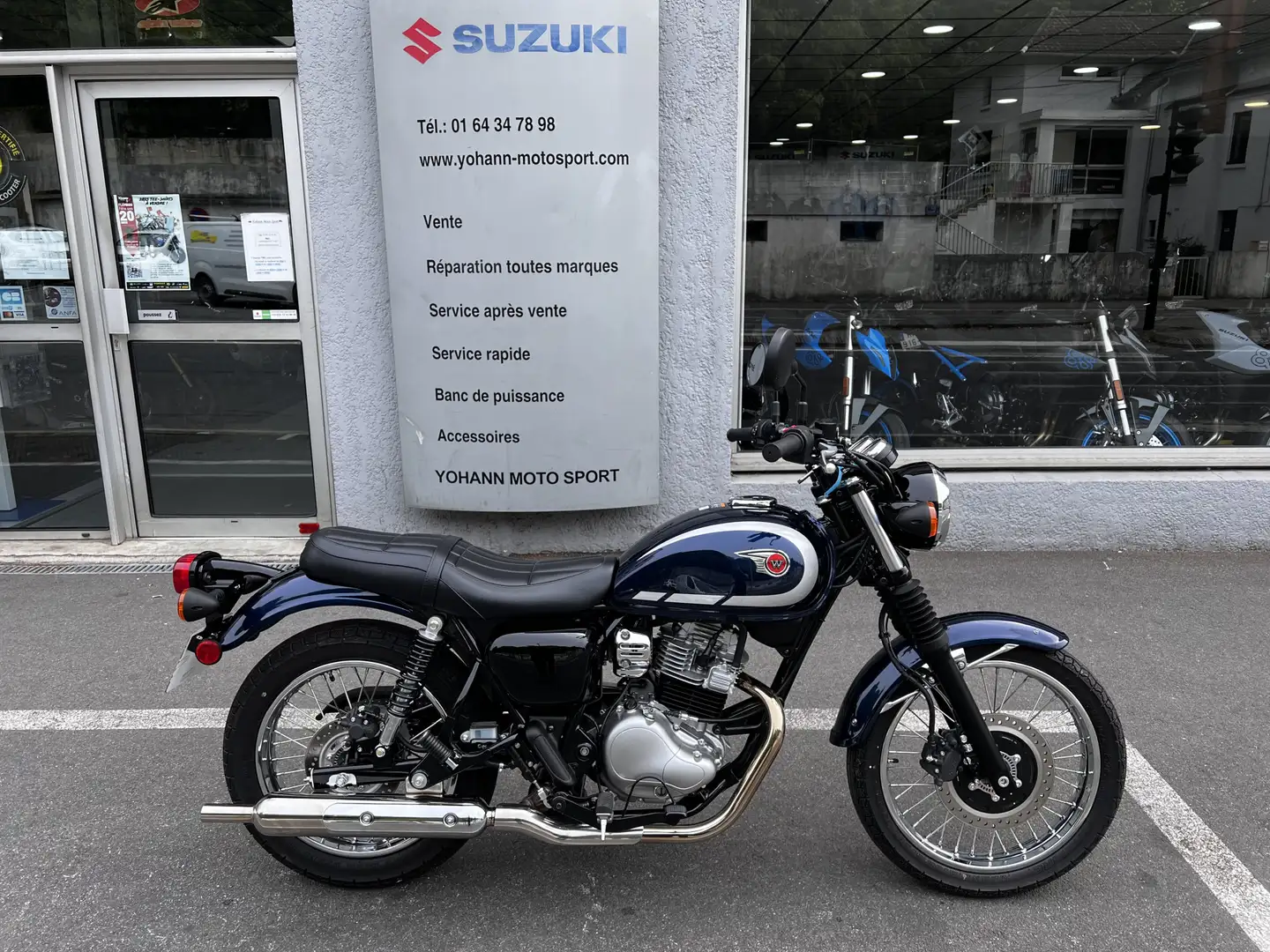 Kawasaki Blauw - 1