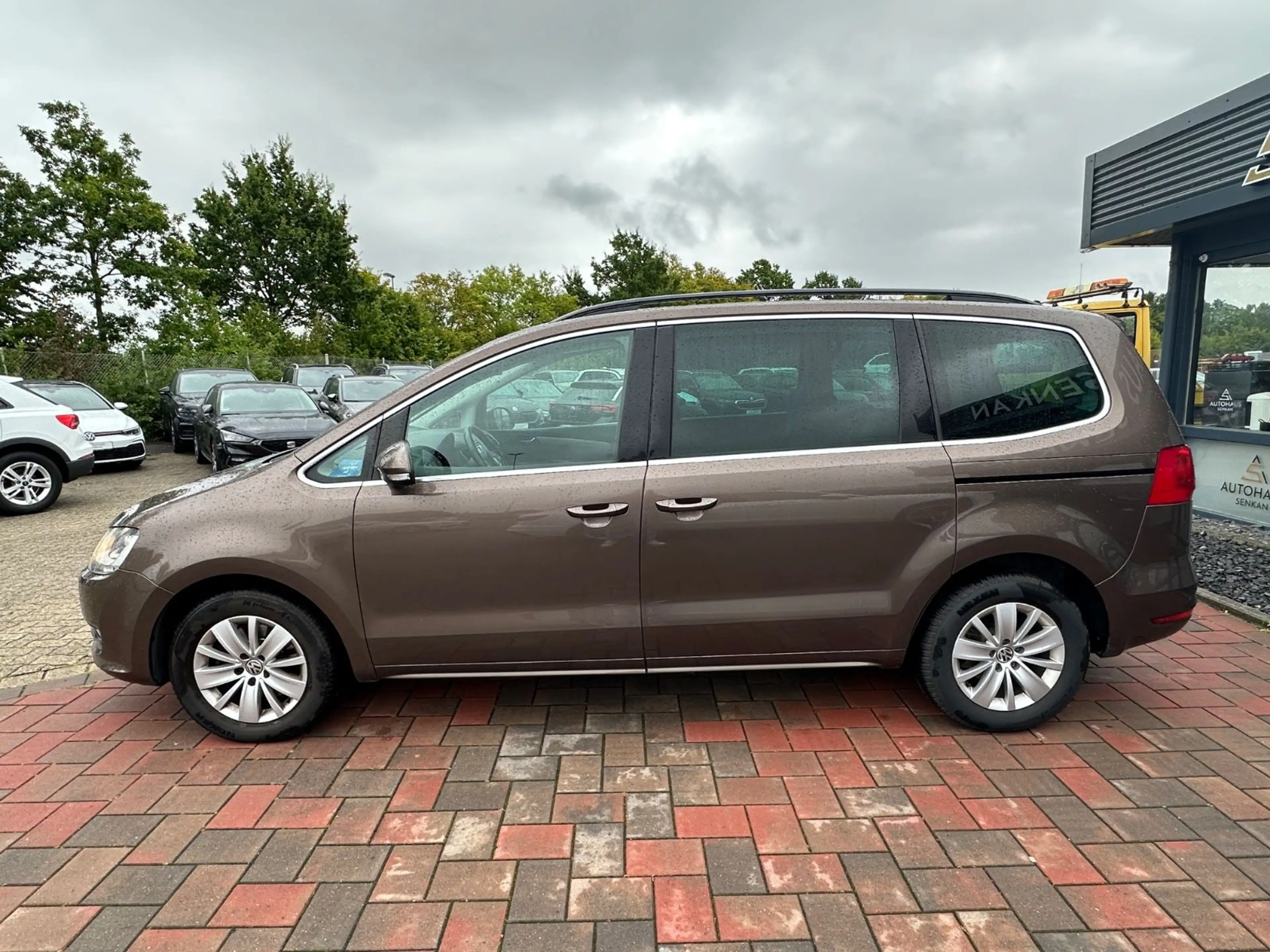 Volkswagen Sharan 2.0 TDI Comfortline*2.HAND*NAVI*7-SITZER* — photo 6