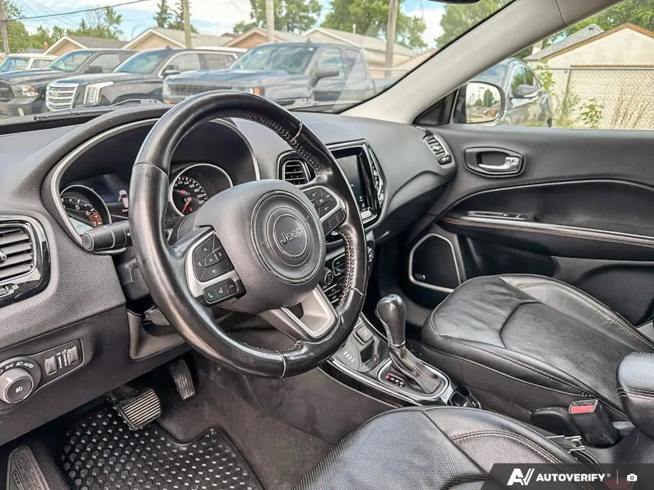 Jeep Compass photo Jeep Compass