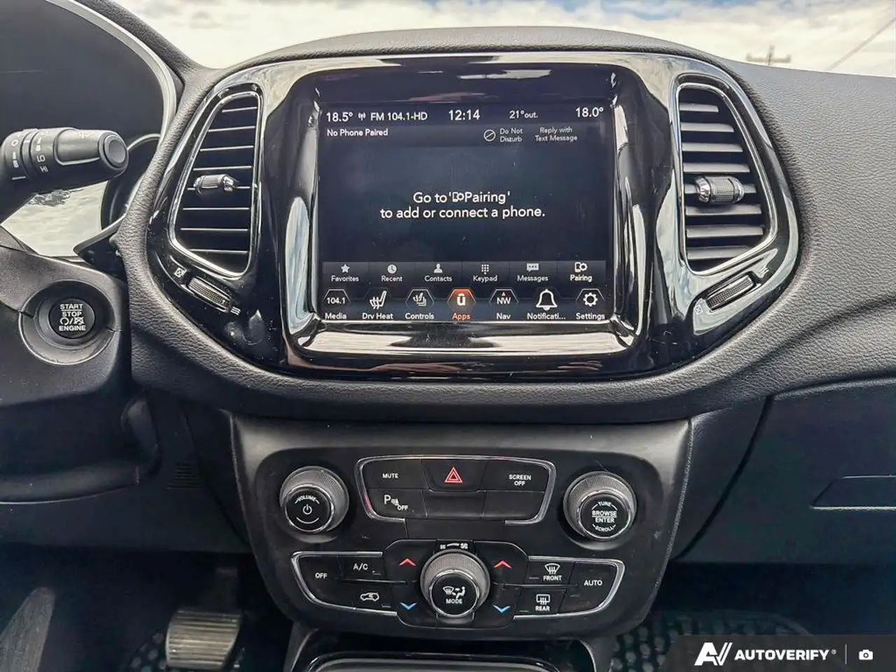 Jeep Compass photo Jeep Compass