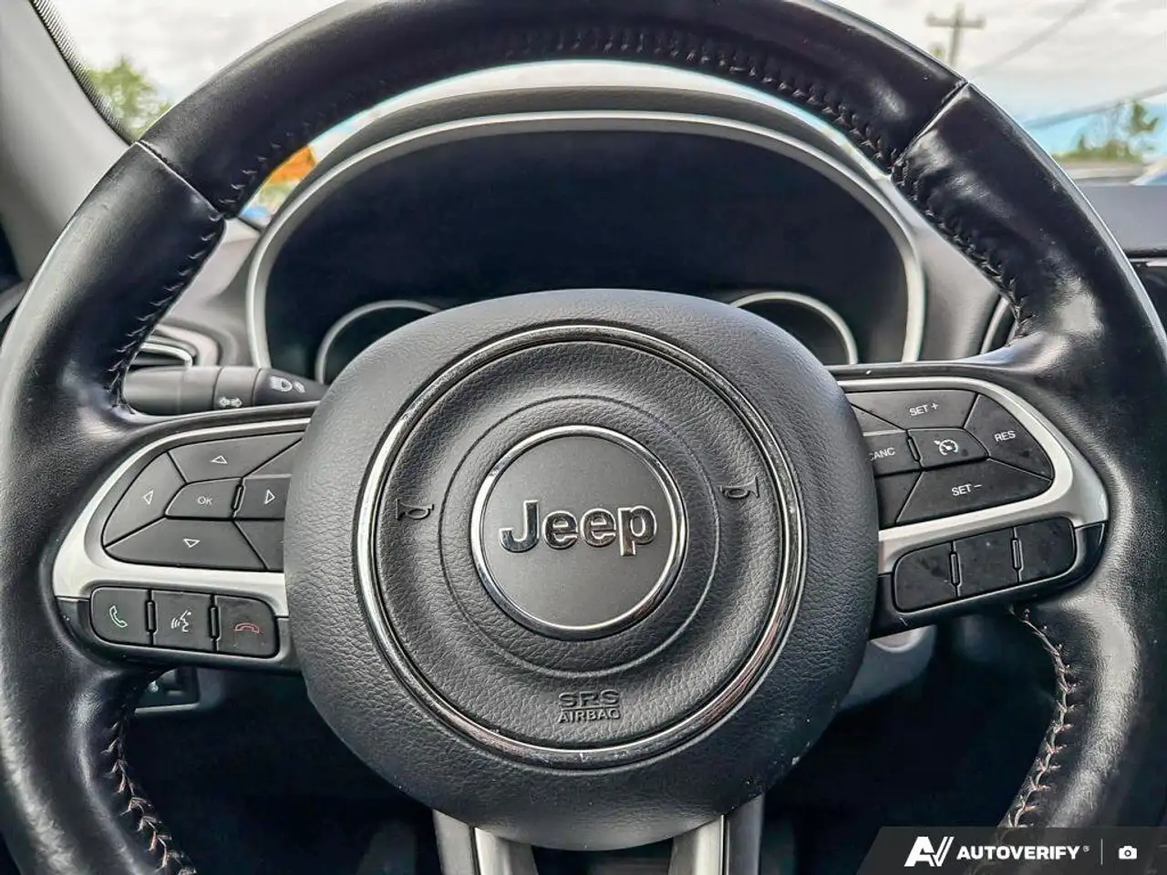 Jeep Compass photo Jeep Compass