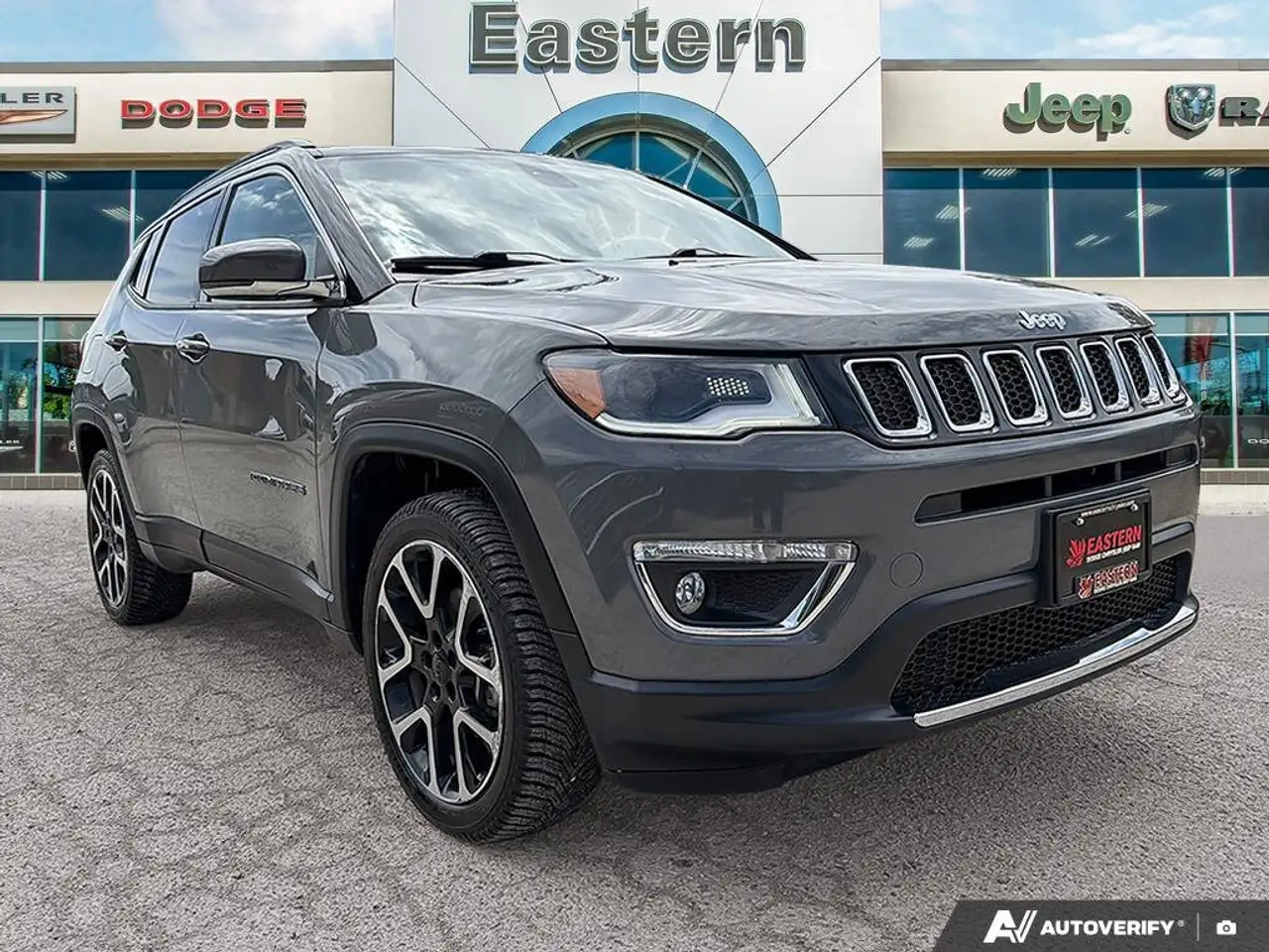 Jeep Compass photo Jeep Compass